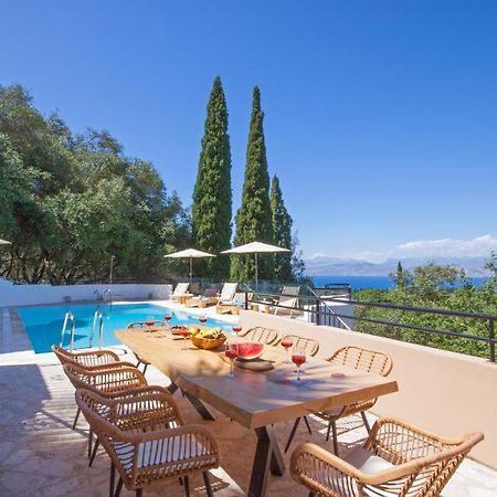 Odyssey Villas Касиопи Екстериор снимка