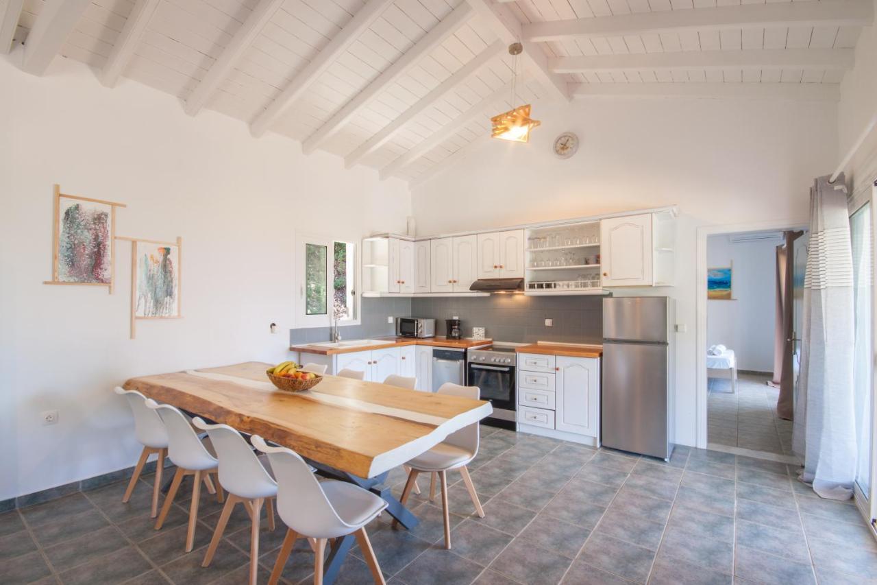 Odyssey Villas Касиопи Екстериор снимка