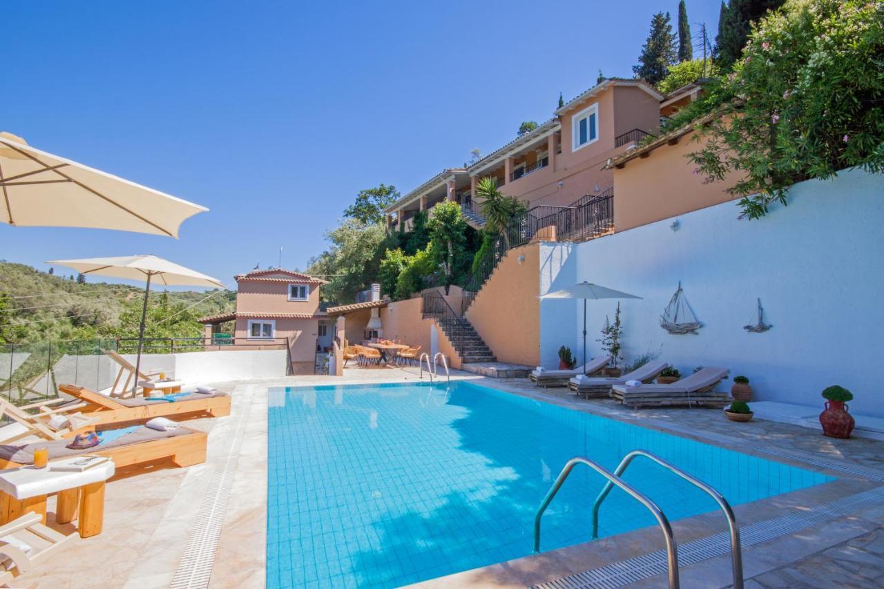 Odyssey Villas Касиопи Екстериор снимка